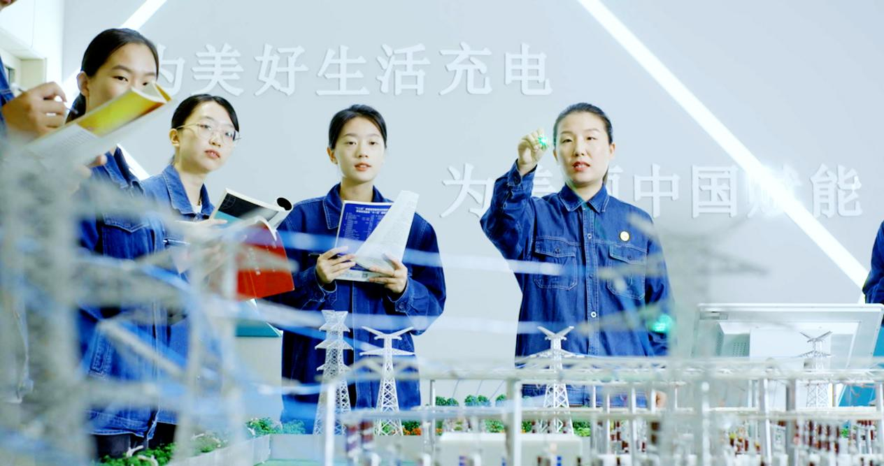 持续推进高水平专业群建设 郑州电力高等专科学校这样做(图3) 持续推进高水平专业群建设 郑州电力高等专科学校这样做(图3)