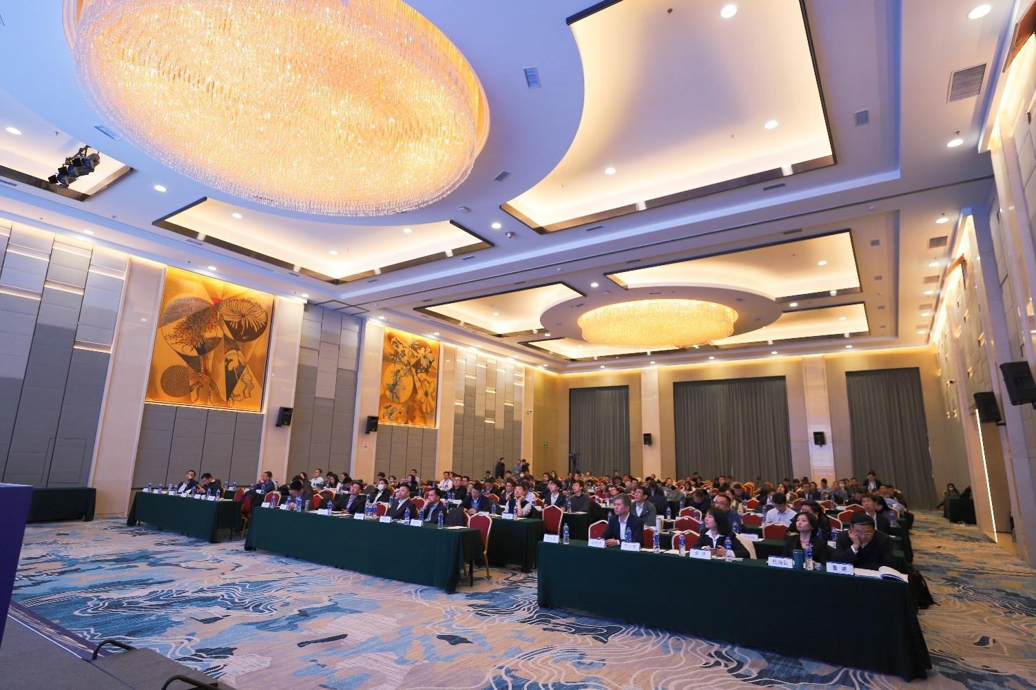国家高端智库中咨公司联合能景研究举办“2024氢基能源绿色发展论坛” 发布《2024全球氢能产业展望报告(图4) 国家高端智库中咨公司联合能景研究举办“2024氢基能源绿色发展论坛” 发布《2024全球氢能产业展望报告(图4)